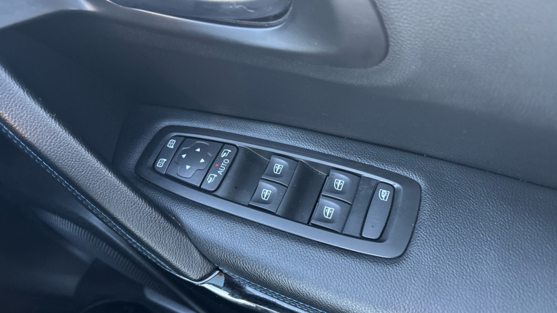 Renault Kadjar 1.5 Blue dCi S Edition 5dr Diesel Hatchback